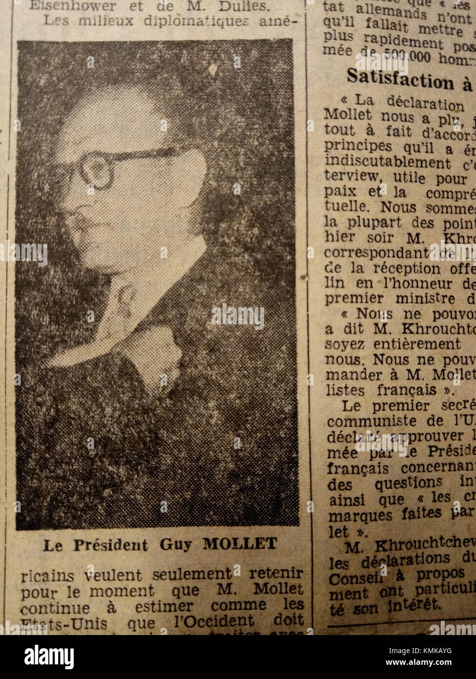 *La Presse* è un giornale tunisino che ha iniziato la sua pubblicazione nel 1956, fornendo copertura di notizie nazionali e internazionali. Questo titolo si riferisce ad una questione del 1956, probabilmente incentrata su eventi storici o politici in Tunisia. Foto Stock