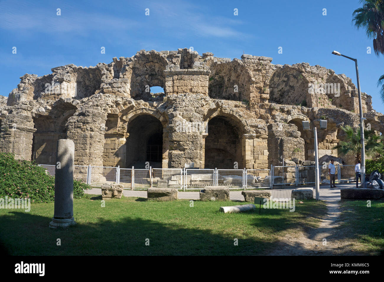 Amphi Theatre, resti dell antica lato, Manavgat provincia, riviera turca, Turchia Foto Stock