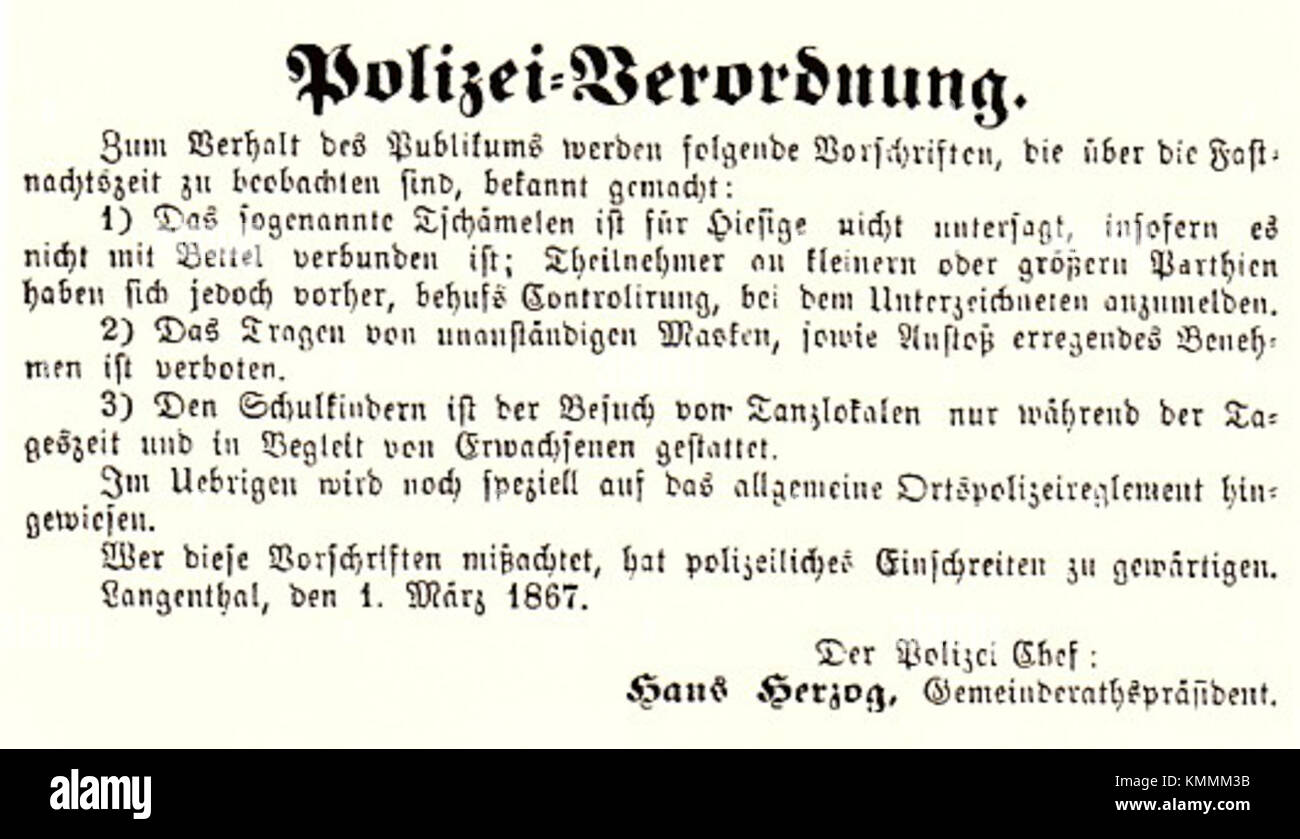Il *Polizeiverordnung Langenthal 1867* si riferisce a una serie di regolamenti introdotti a Langenthal, in Svizzera, nell'anno 1867. Questi regolamenti erano incentrati sul mantenimento dell'ordine pubblico e della sicurezza all'interno della città, riflettendo le pratiche di governance del periodo. Foto Stock