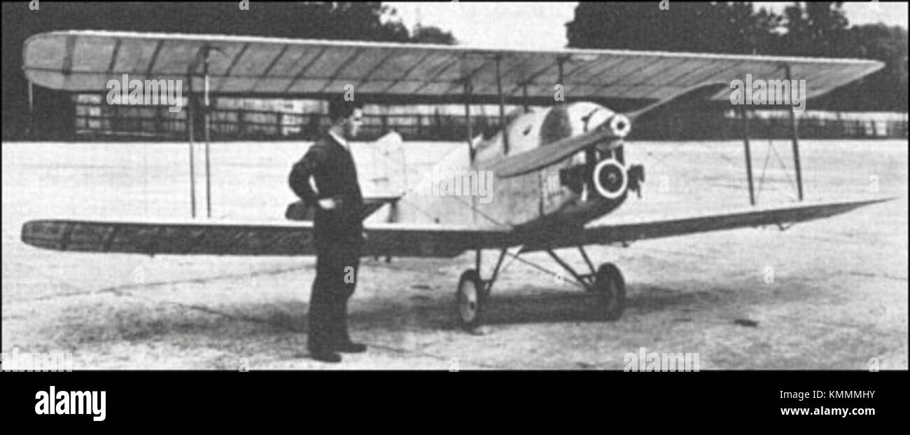 Il Vickers Viget è un modello di velivolo sviluppato da Vickers, noto per il suo design e il suo ruolo nella storia dell'aviazione. L'aereo contribuì ai progressi nella tecnologia di volo e nell'aviazione militare. Foto Stock