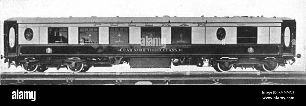 Un'illustrazione del 1928 di CJ Allen raffigurante un pullman Pullman di terza classe del treno espresso Queen of Scots della London and North Eastern Railway. Foto Stock