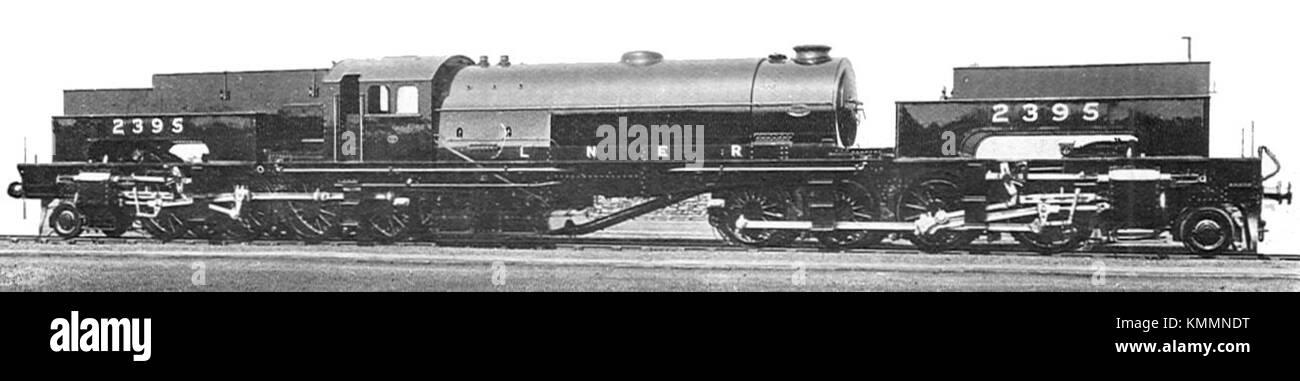 La LNER Classe U1 Garratt No. 2395, progettata da Nigel Gresley e costruita nel 1925 da Beyer, Peacock & Company, era la locomotiva a vapore più lunga e potente mai utilizzata in Gran Bretagna. È stato progettato specificamente per i treni bancari del carbone sulla ripida Worsborough Bank nel South Yorkshire. La locomotiva fu ritirata dal servizio nel 1955 e successivamente demolita. Foto Stock