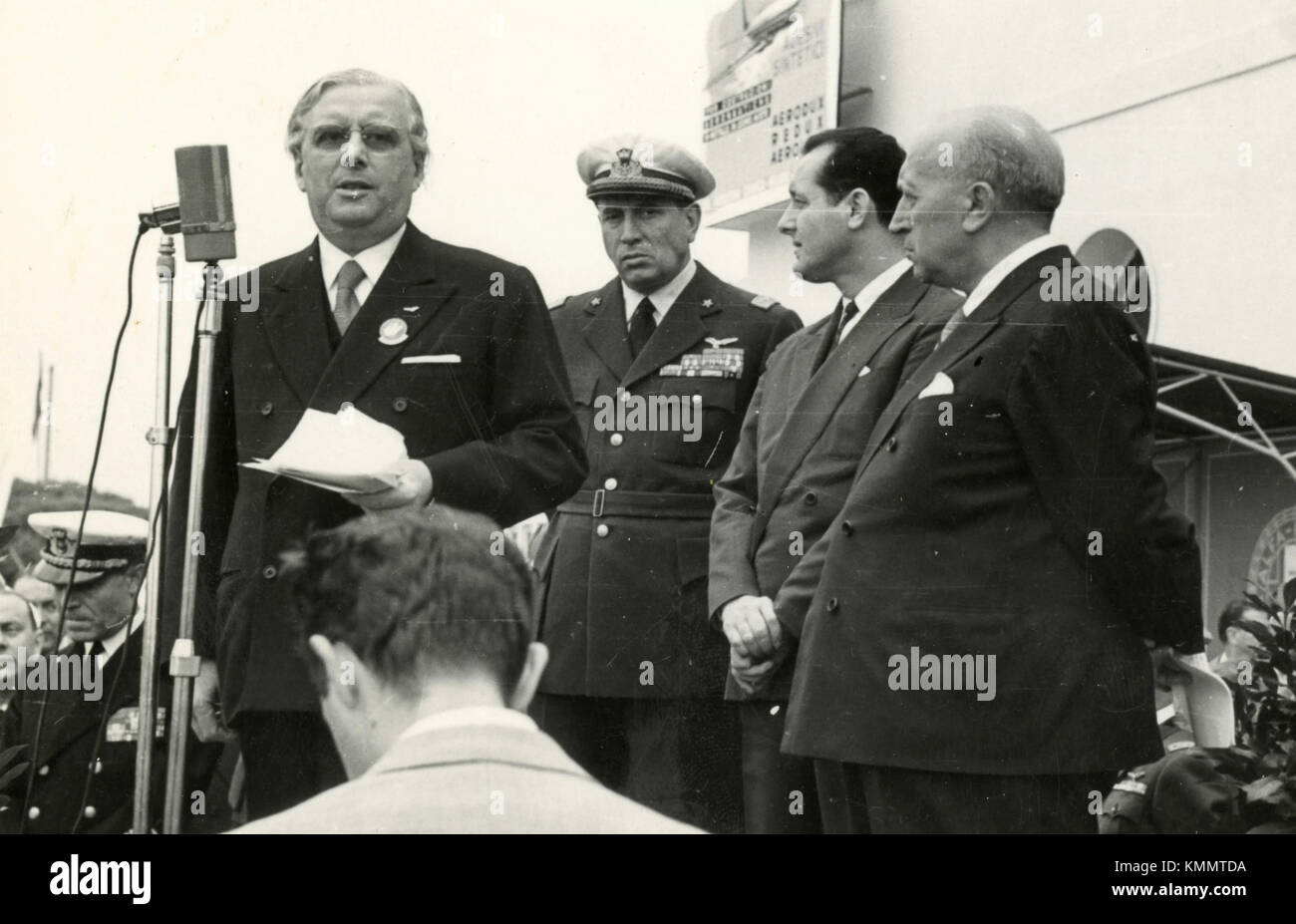 Le autorità non identificato di aeronautica, Italia degli anni cinquanta Foto Stock