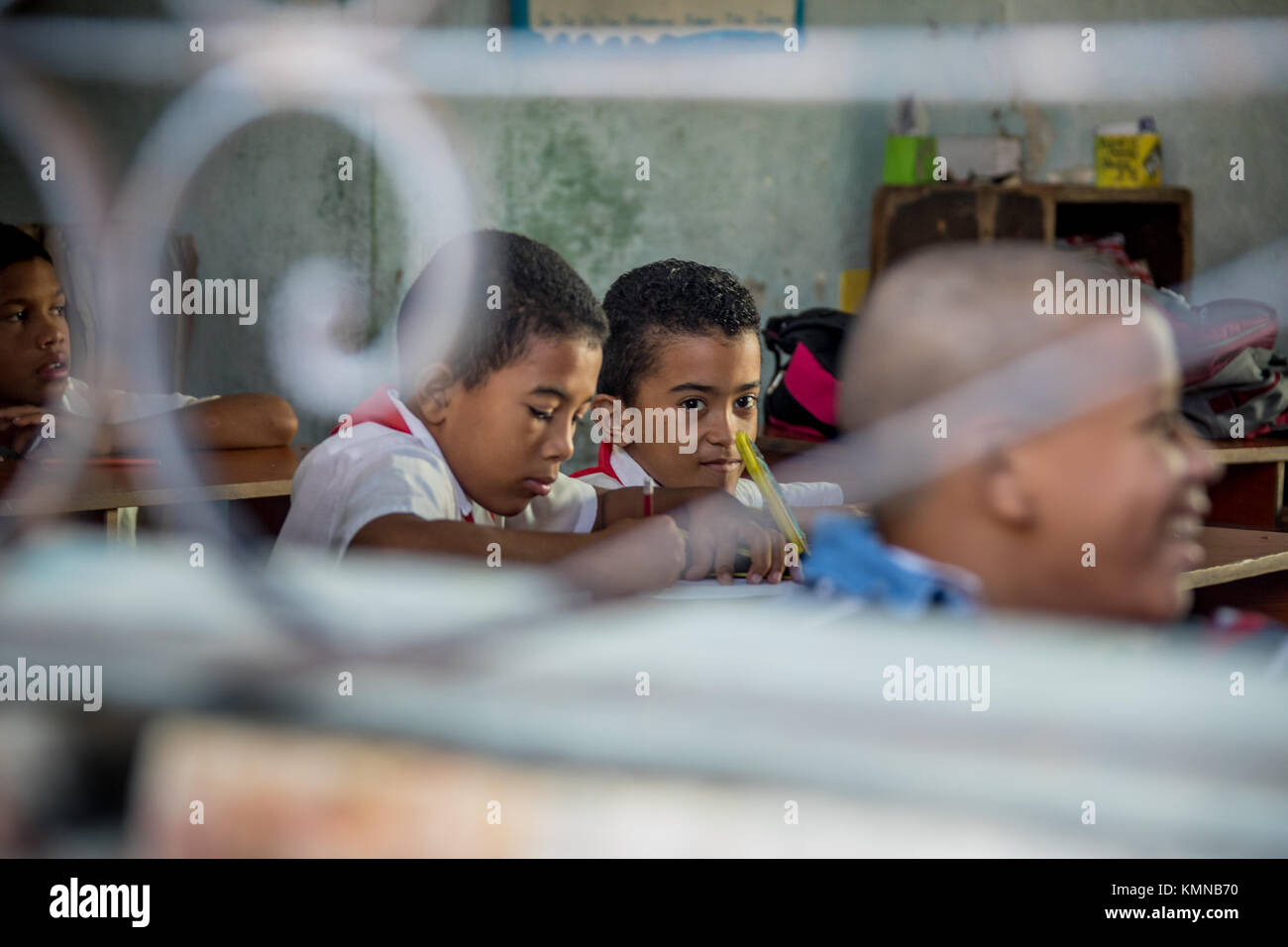 All'interno di una classe a Cienfuegos, Cuba Foto Stock