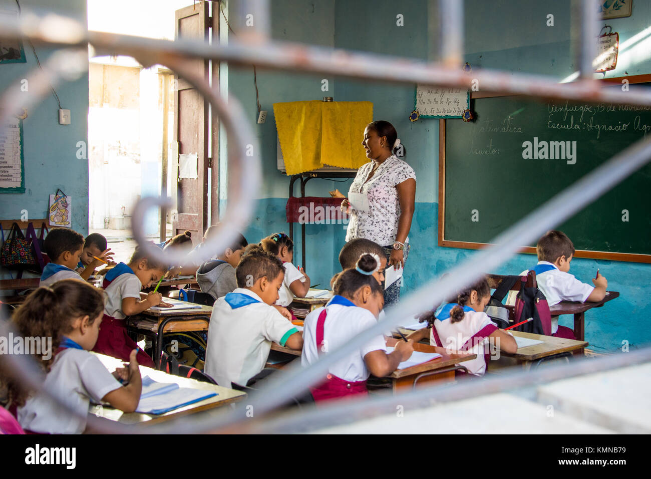 All'interno di una classe a Cienfuegos, Cuba Foto Stock