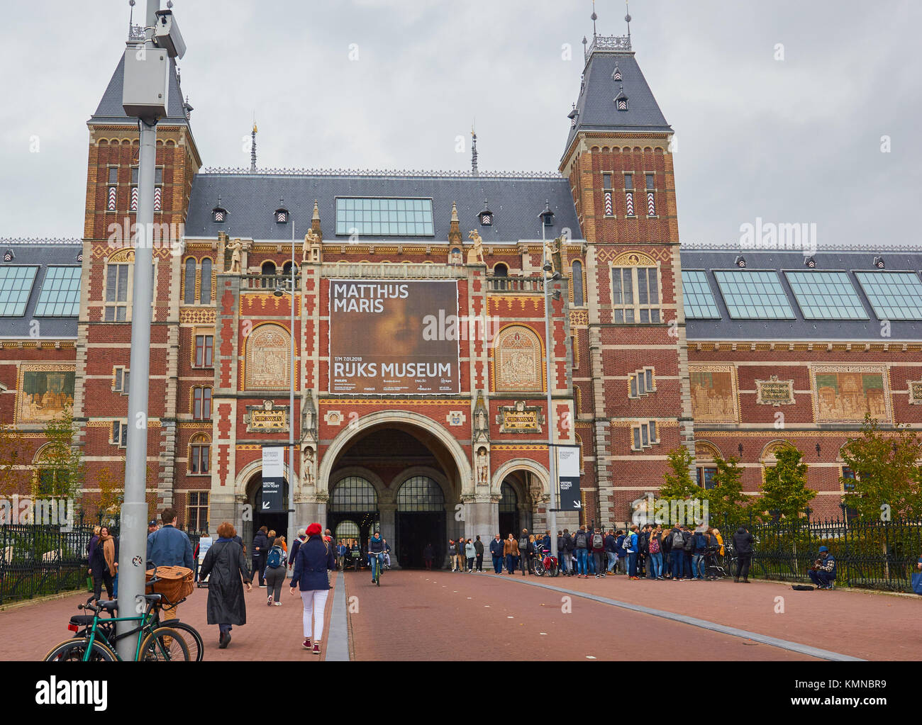 Rijksmuseum di Pierre Cuypers (1885), Museumplein (Museum Square), Amsterdam, Olanda Foto Stock