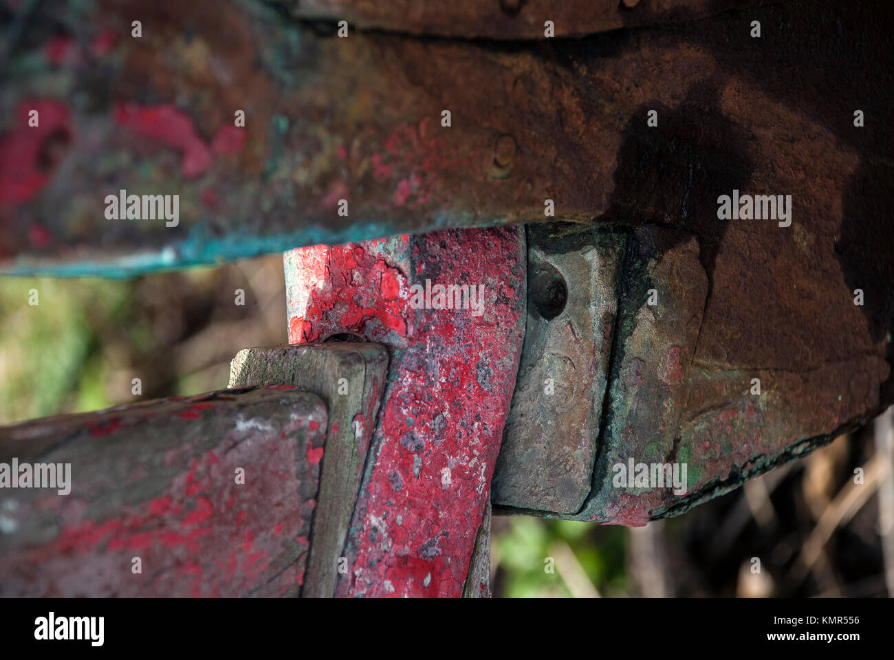 Chiudere l immagine di una barca arrugginito in un vecchio cantiere Foto Stock