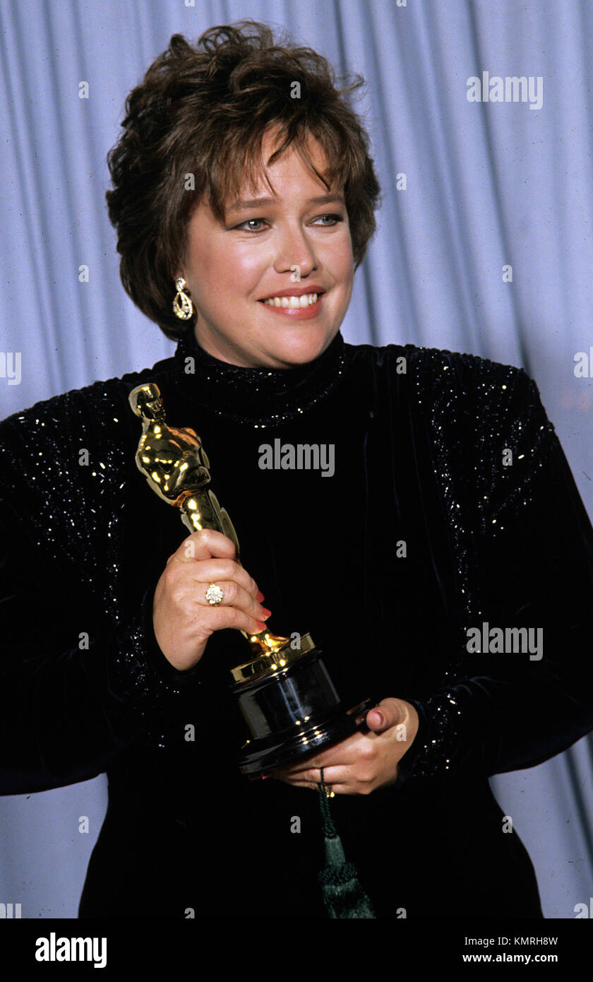 Kathy Bates agli Oscar 1991. © RTSlocomb/MediaPunch Foto Stock