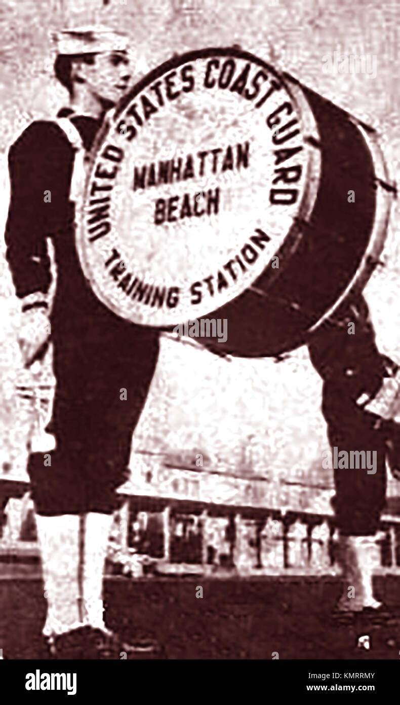 Guardia costiera degli Stati Uniti il batterista 1942 - Manhattan Beach stazione di formazione cartolina Foto Stock