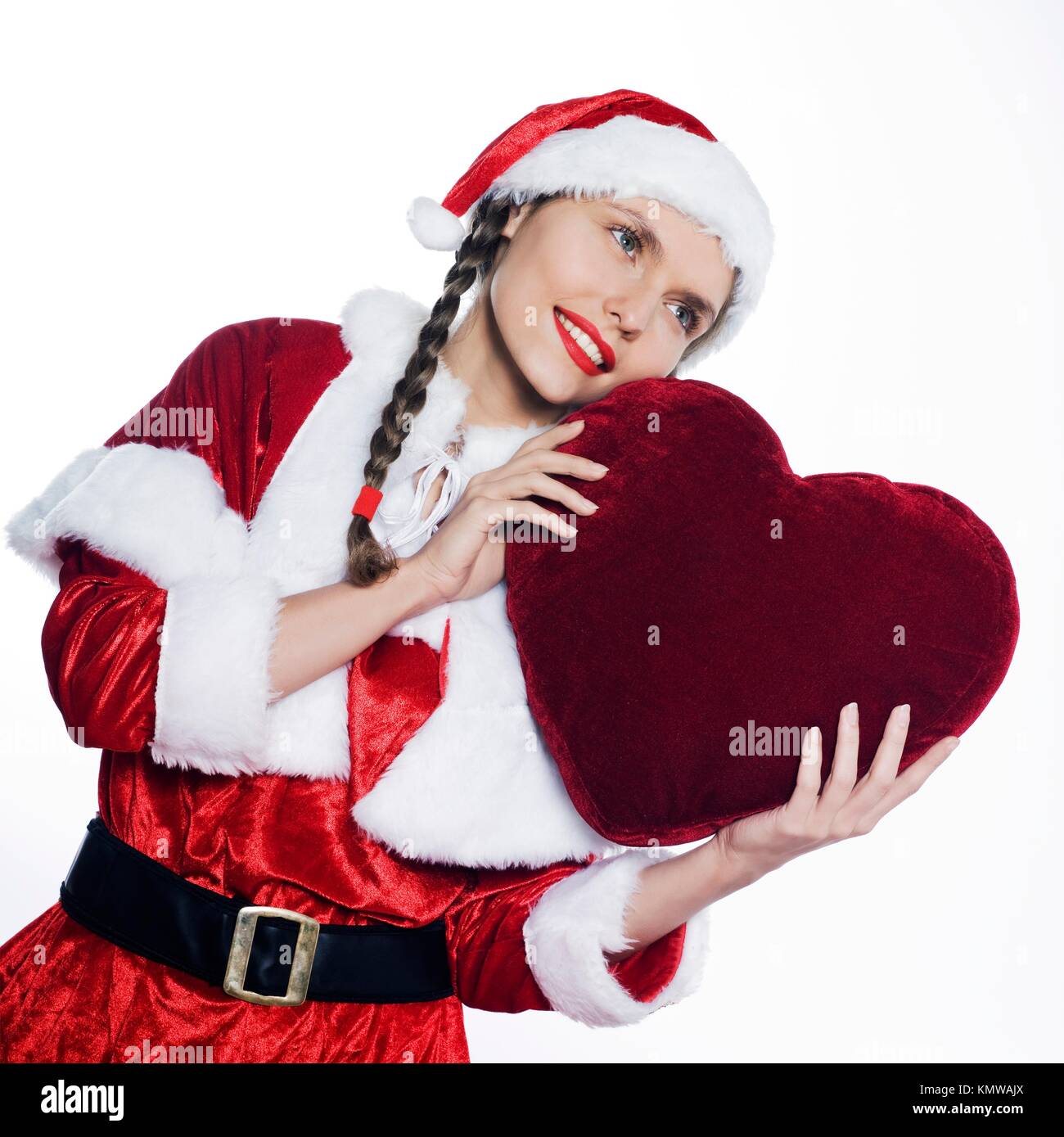 Giovani divertente ed espressivo donna vestiti da Babbo Natale sta facendo  il suo shopping Foto stock - Alamy