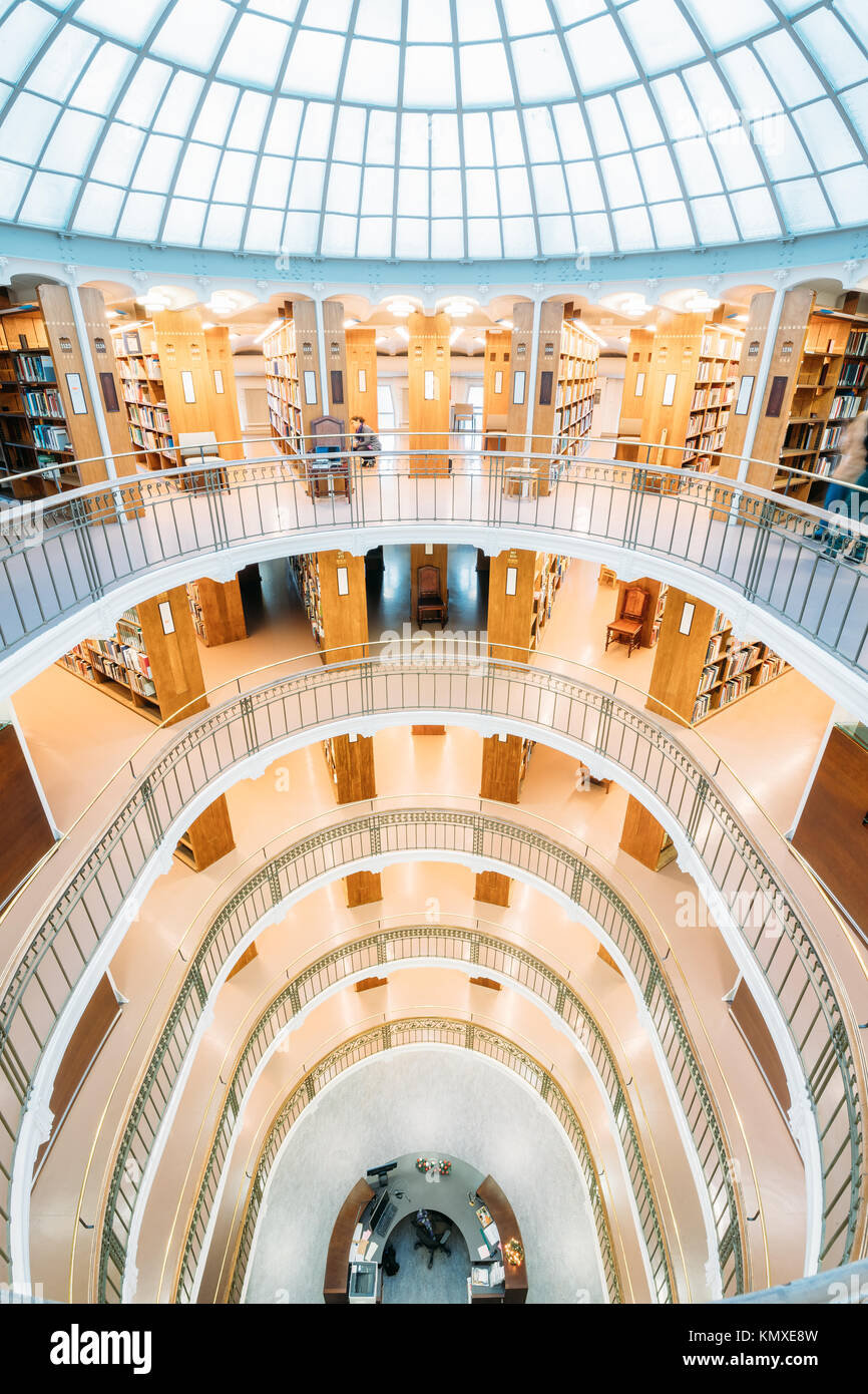Helsinki, Finlandia. Interno della Biblioteca nazionale della Finlandia. Foto Stock