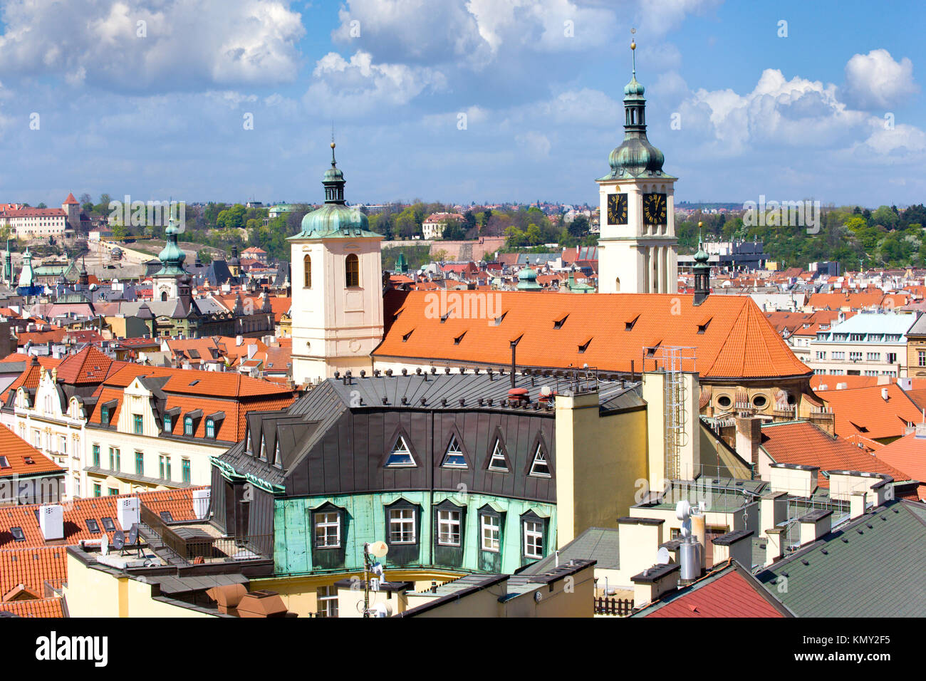 Prazsky hrad, Tyn- chram a Stare Mesto (UNESCO), Praha, Ceska republika / La cattedrale di Tyn e la Città Vecchia (UNESCO), Praga, Repubblica Ceca Foto Stock