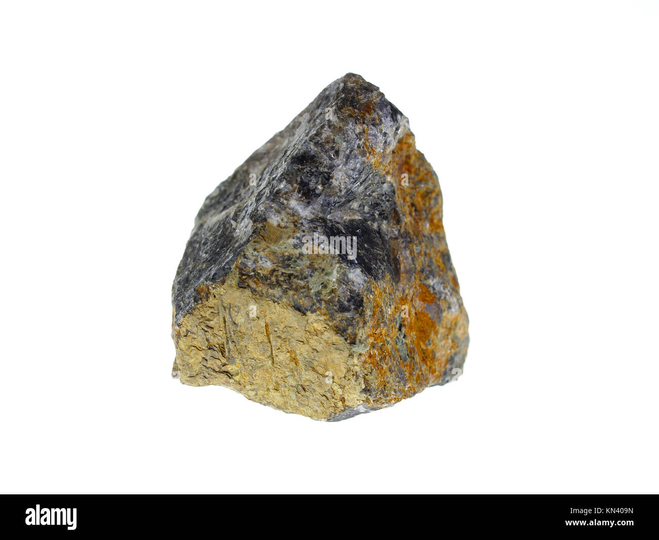 Sfondo minerale. La cordierite pietra dettaglio macro. Geologia gemma.  Posizione orizzontale Foto stock - Alamy