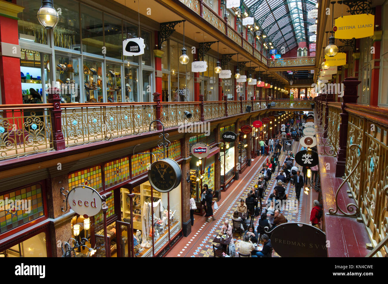 Interno del trefolo Arcade, Sydney, Nuovo Galles del Sud (NSW), Australia. Il trefolo Arcade è una in stile vittoriano storica galleria shopping a Sydney. Foto Stock