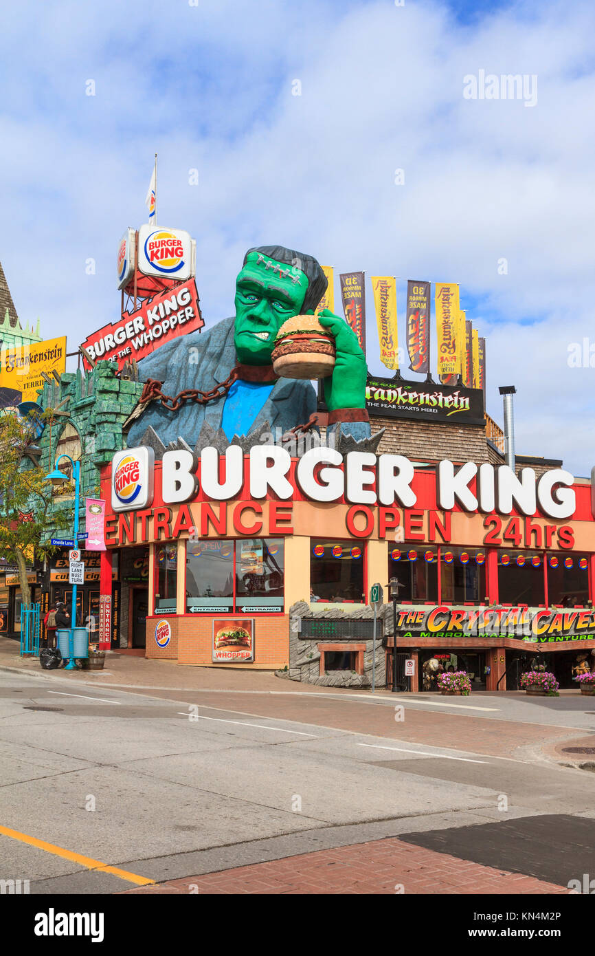 Un ristorante fast food Burger King, Clifton Hill, Niagara Falls, Ontario, Canada Foto Stock