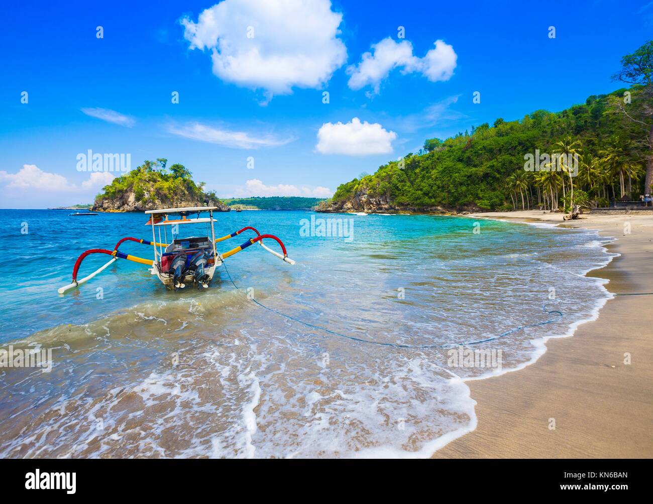 Costa Tropicale di Nusa Penida isola. Bali. Indonesia Foto stock - Alamy