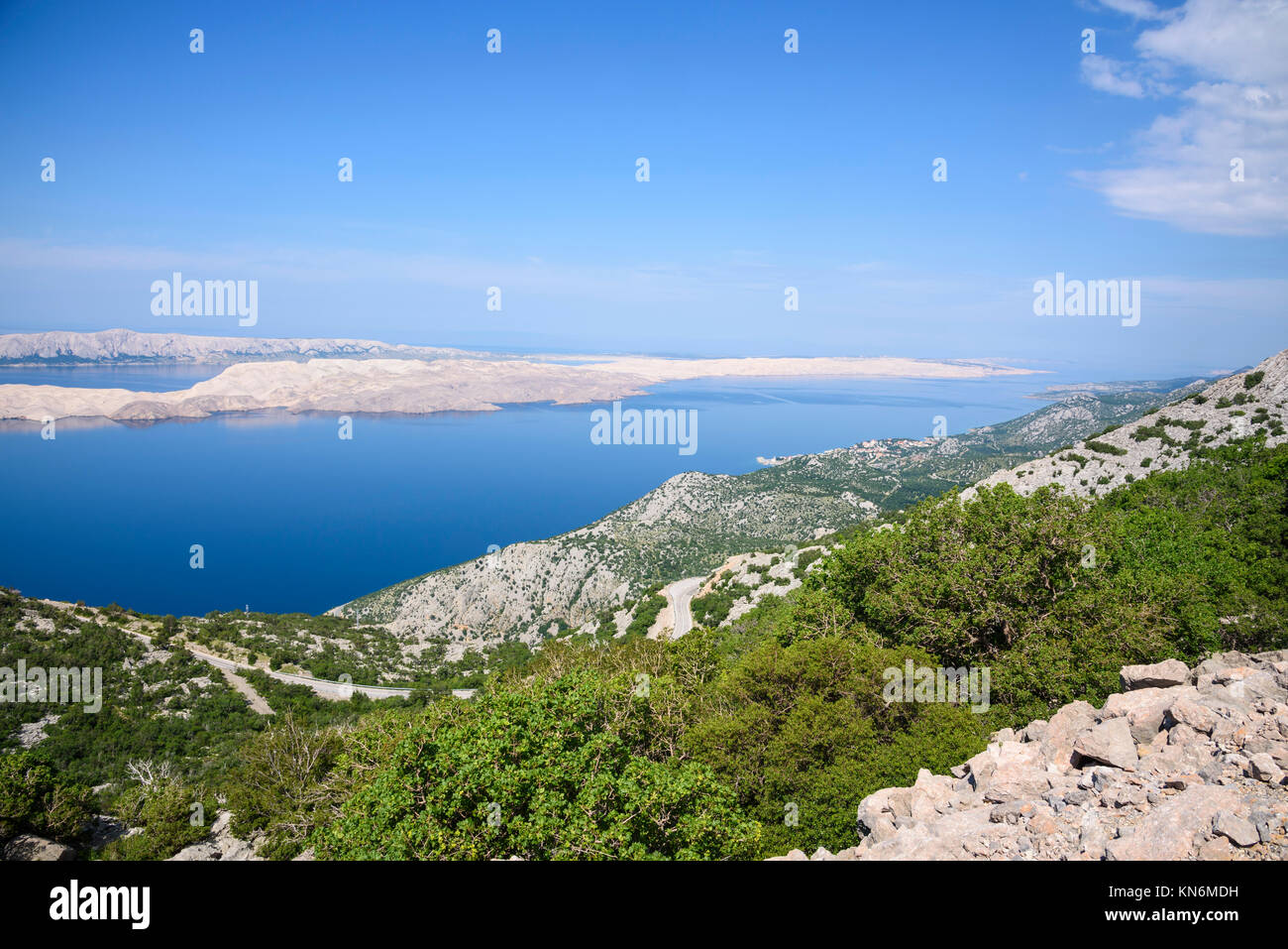 Coste e Isole Vidov grad, guardando verso di Pag, Croazia Foto Stock