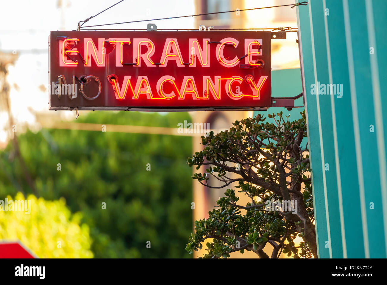 Segno posto vacante al di fuori di un hotel in San Francisco, California, Stati Uniti. Foto Stock