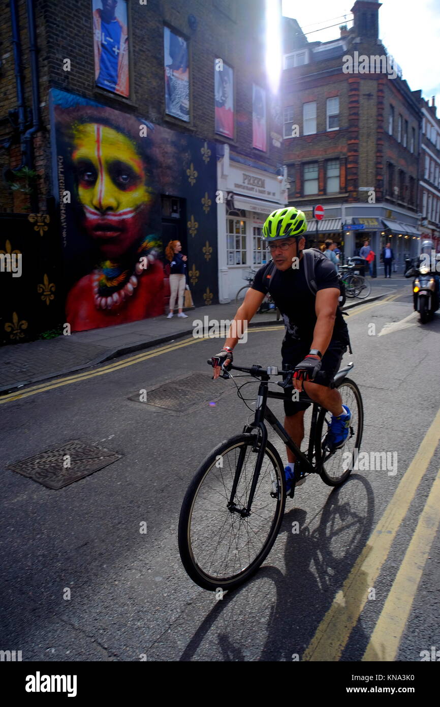 Escursioni in bicicletta in Shoreditch, London, England, Regno Unito Foto Stock