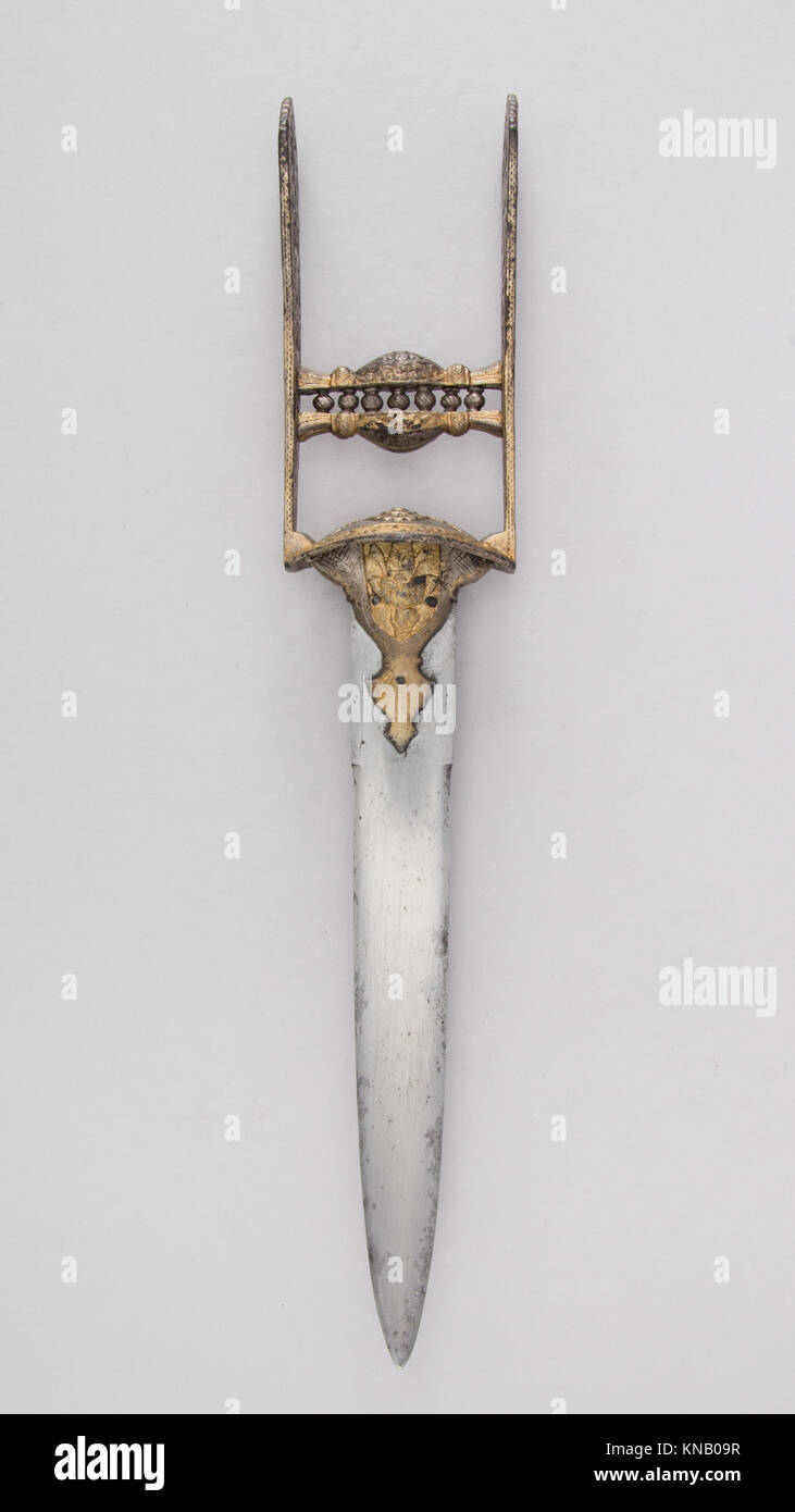 Un pugnale indiano katar del XVIII secolo con dettagli in metallo e design, che riflettono la funzione storica e l'importanza culturale. Foto Stock