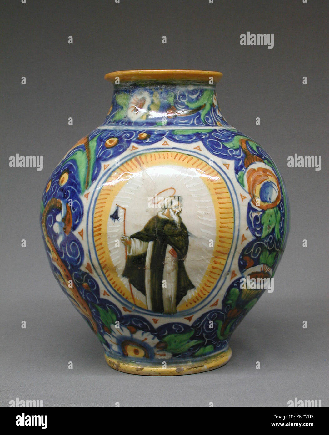 Vaso globulare incontrato LC-02 5 15-001 188535 Maker: stile di Domenico Veneziano, italiano, attivo dal 1438?morì 1461 Firenze, vaso globulare, risalente alla fine del XVI secolo, Maiolica (stagno-terracotta invetriata), globale (conferma): 10 5/16 x 8 15/16 x 8 15/16 in. (26,2 x 22,7 x 22,7 cm). Il Metropolitan Museum of Art di New York. Dono di W. B. Osgood Campo, 1902 (02.5.15) Foto Stock