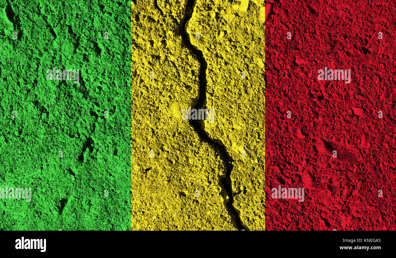 Mali bandiera con crepa attraverso il centro. Paese diviso concept Foto Stock