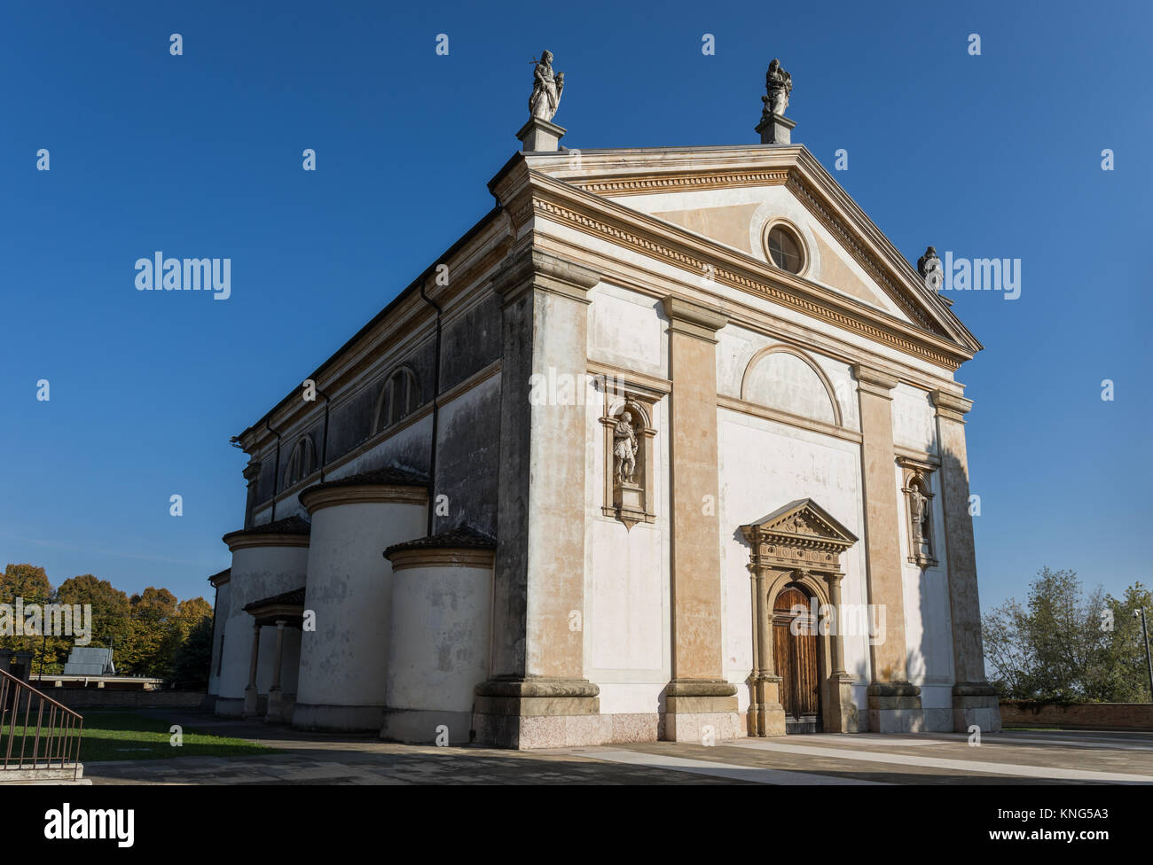 Chiesa di Santa Maria in Colle (Chiesa di Santa Maria in Colle) a  Montebelluna, Provincia di Treviso, Italia Foto stock - Alamy