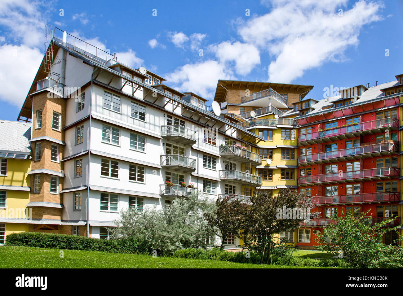 Hvezda complesso vivente, Petriny district, Praga, Repubblica Ceca Foto Stock