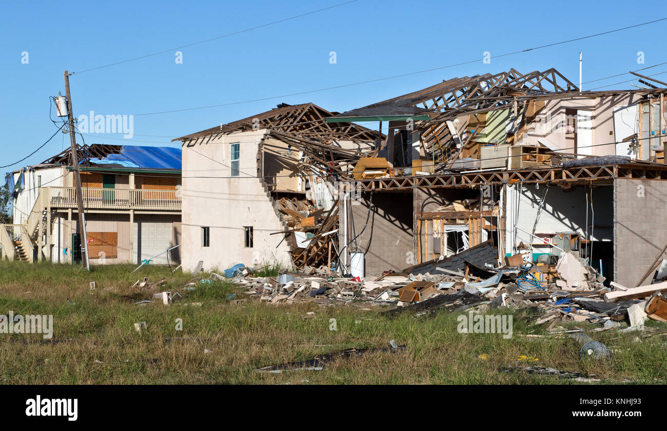 Uragano Harvey 2017 distruzione, complesso residenziale costituito da diverse strutture. Foto Stock