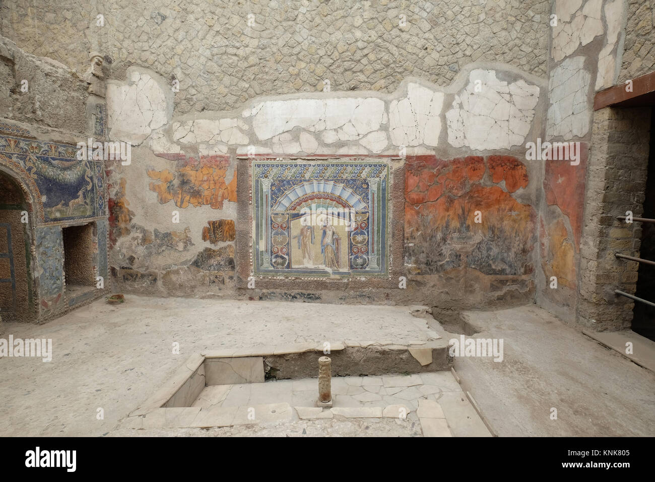 Casa della Neptun e Amfritites (Casa di Nettuno e Anfitrite), vista interna, rovina,Ercolano,Ercolano,Napoli,Italia Foto Stock