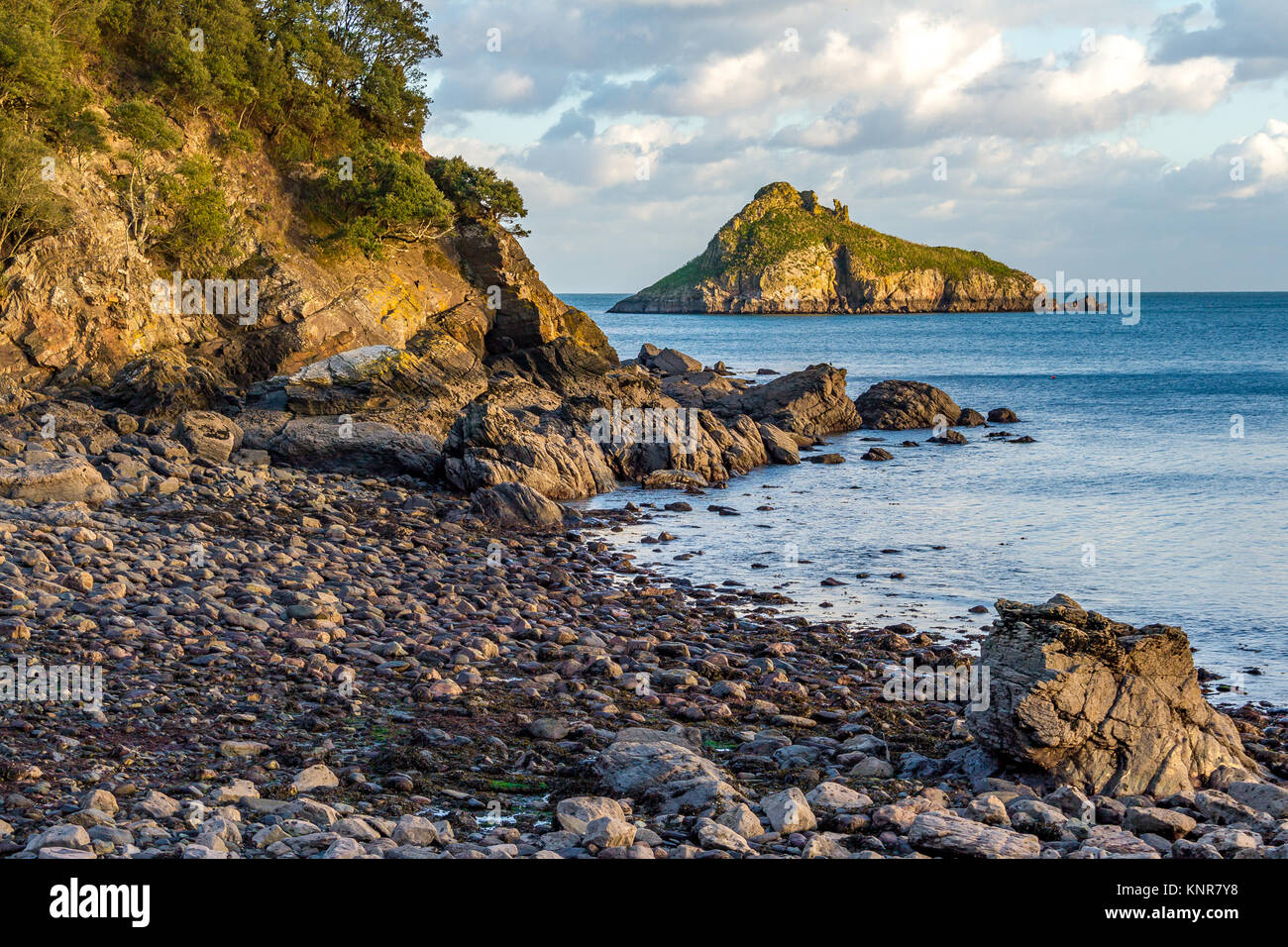 La Thatcher roccia da Meadfoot Beach, Torquay, Devon, Regno Unito. Dicembre 2017. Foto Stock