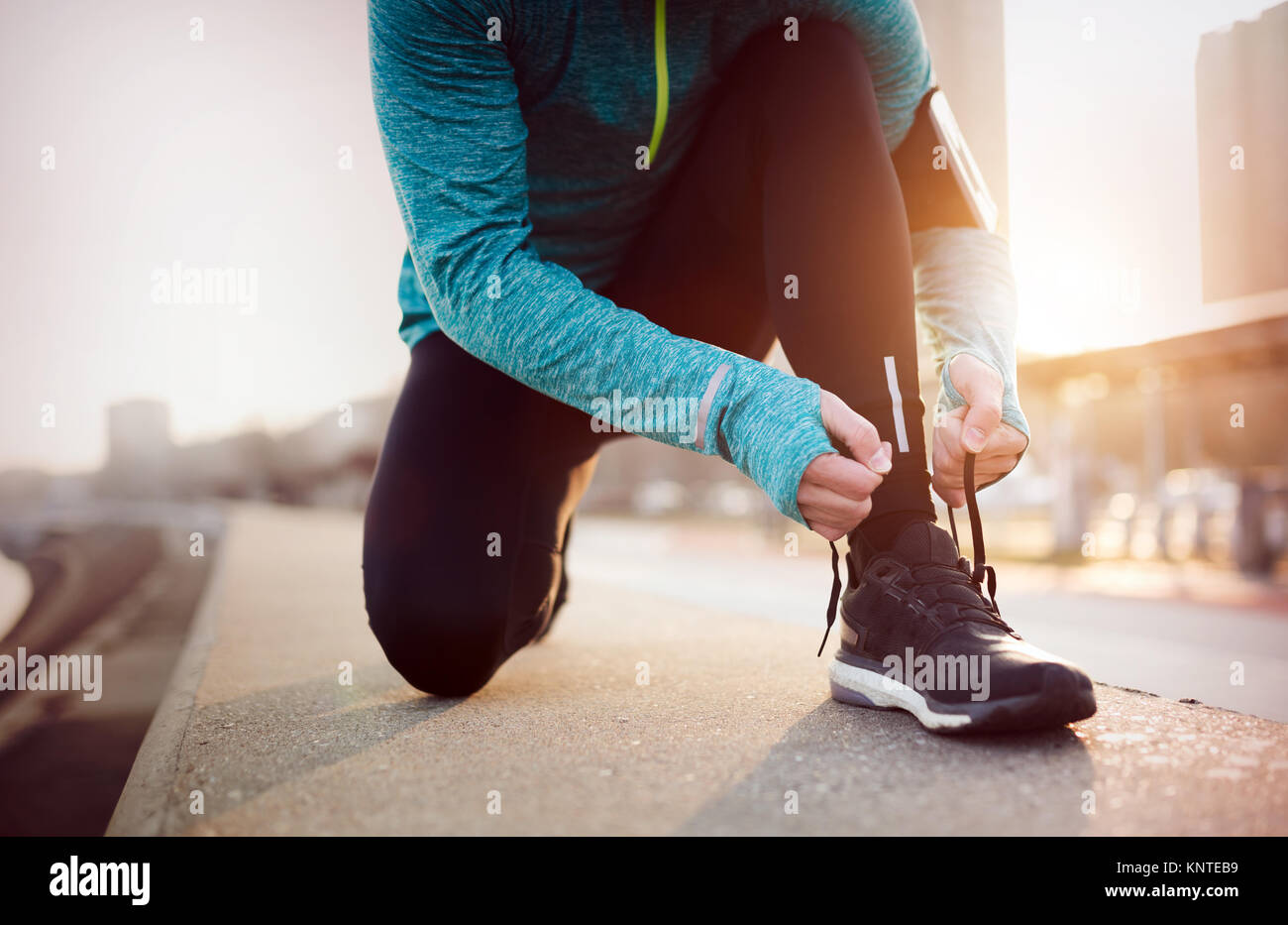 Jogging ed esecuzione sono ricreazioni fitness Foto Stock