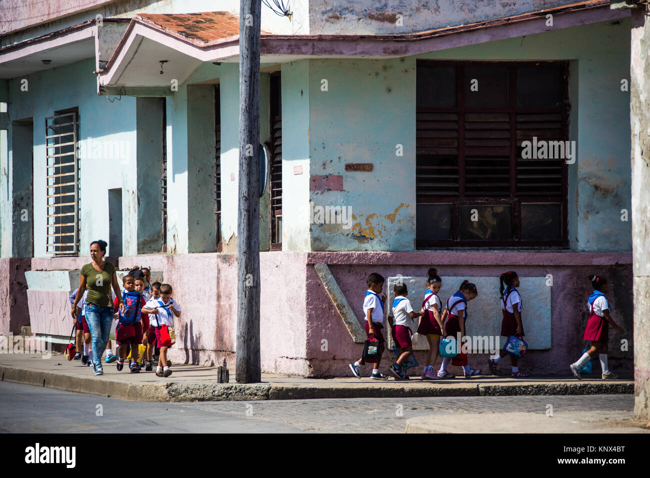 La scuola dei bambini a Cienfuegos, Cuba Foto Stock