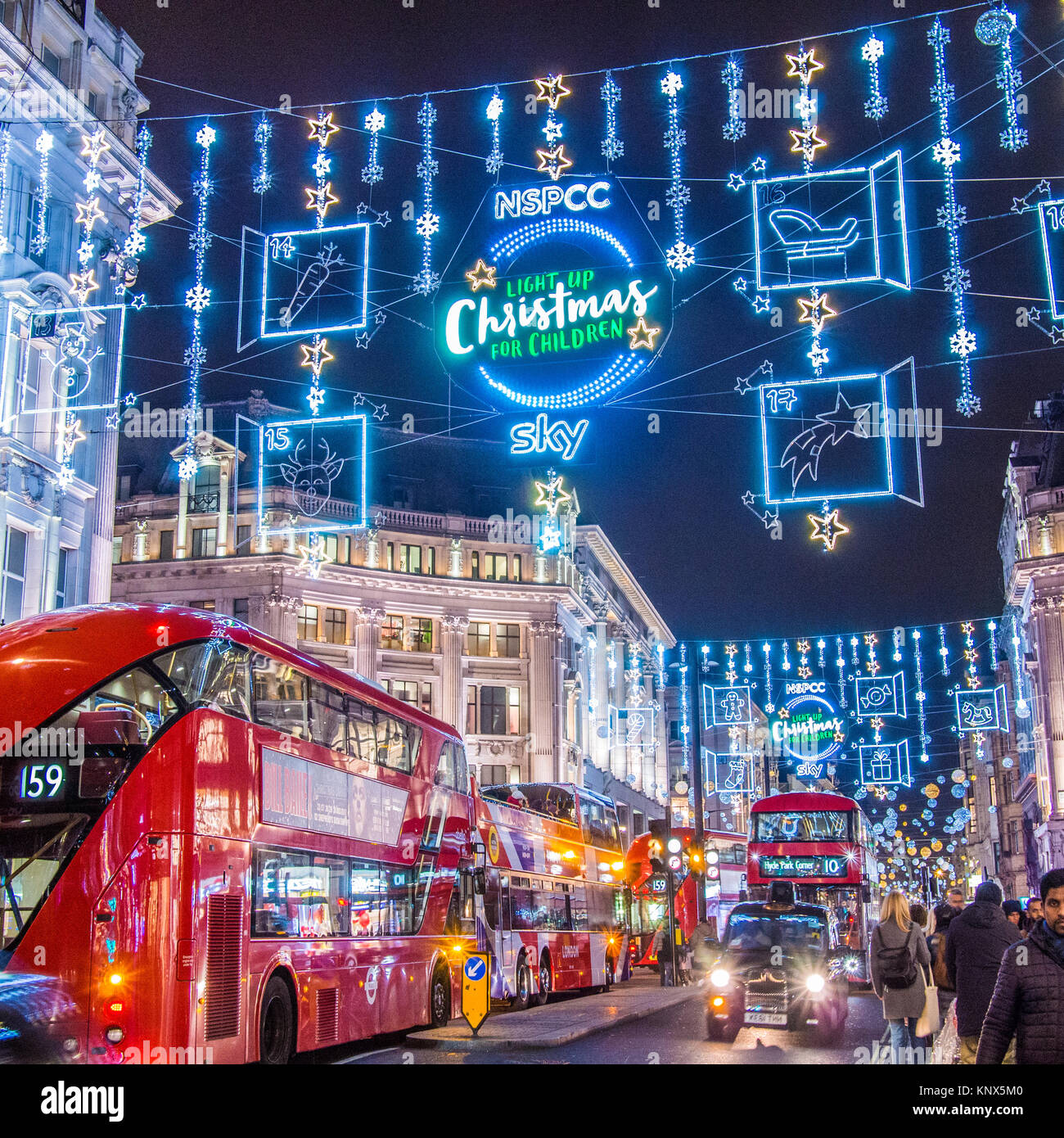 Le luci di Natale a Oxford Circus, Londra Foto Stock