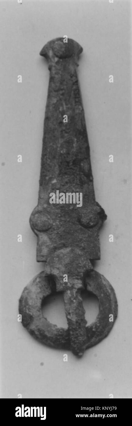 Fibbia allungata incontrato 42603 465480 Langobardic o franchi, fibbia allungata, settimo secolo (?), lega di rame, complessivo: 4 3/8 x 1 5/16 x 1/2 in. (11,1 x 3,3 x 1,2 cm). Il Metropolitan Museum of Art di New York. Dono di J. Pierpont Morgan, 1917 (17.193.167) Foto Stock