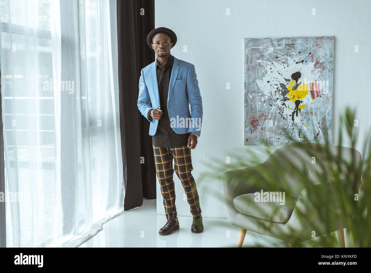 Pantaloni A Scacchi Immagini e Fotos Stock - Alamy
