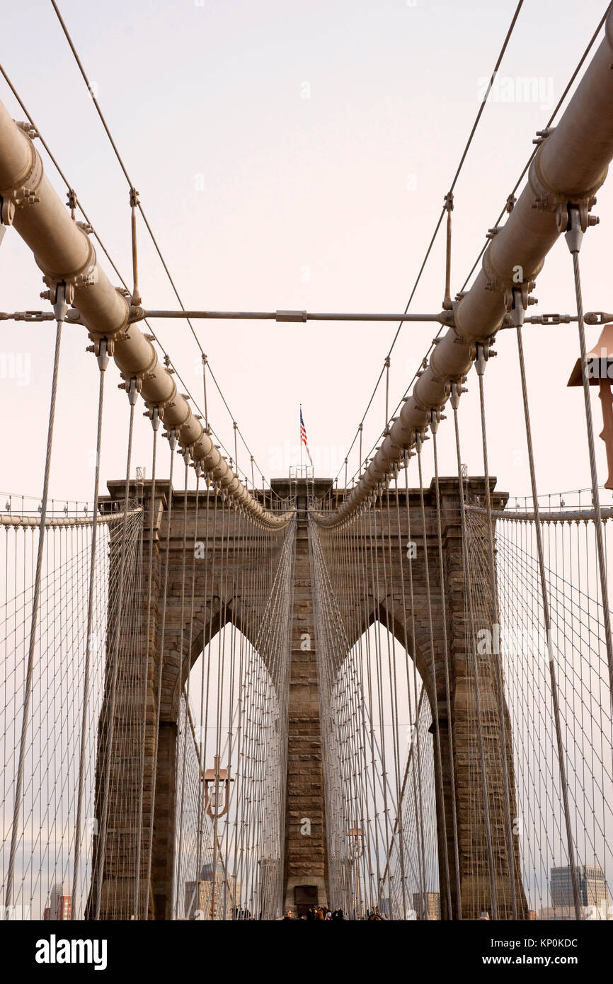 Vista del Ponte di Brooklyn, New York, Stati Uniti d'America - 5 Maggio 2010 Foto Stock