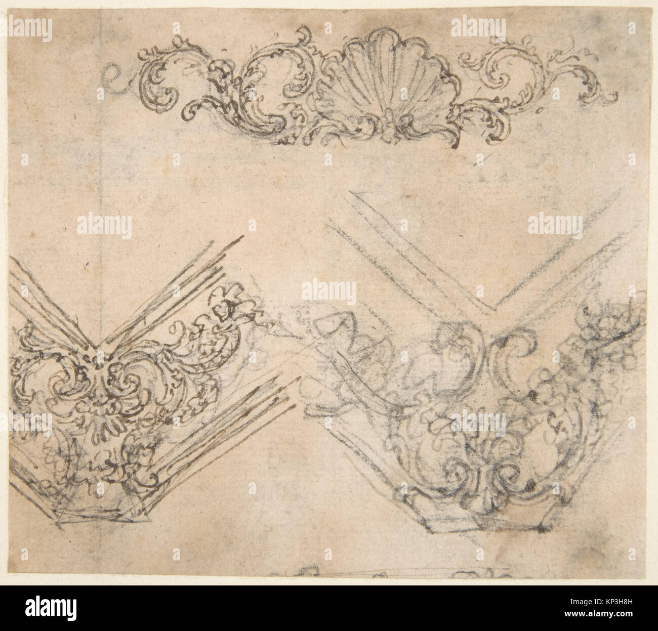 Illustrazione che mostra disegni decorativi per un fregio e motivi angolari su un lato, e due cornici con volute, ghirlande e una testa di putto sul retro, dimostrando le tecniche di progettazione ornamentale. Foto Stock