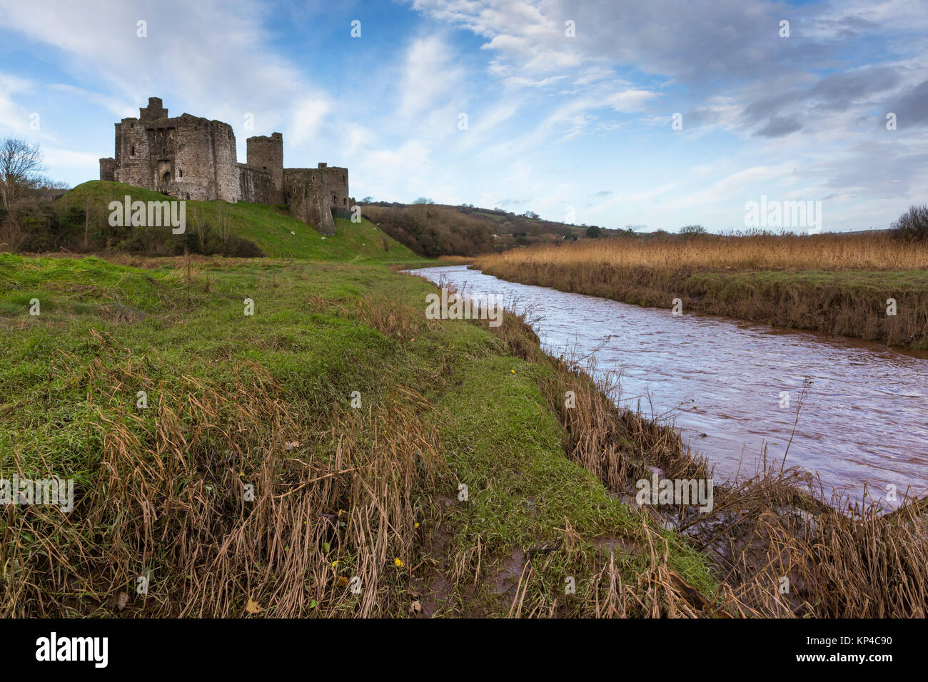 Castello medievale di Kidwelly, Carmarthenshire, Galles Foto Stock