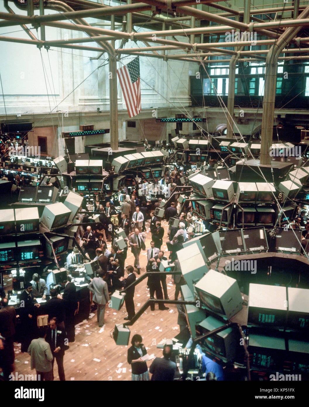 Maggio 1982,New York,NYSE,Stock Exchange interno,trading floor panoramica,il quartiere finanziario,Manhattan,New York City, NY,NYC,USA, Foto Stock