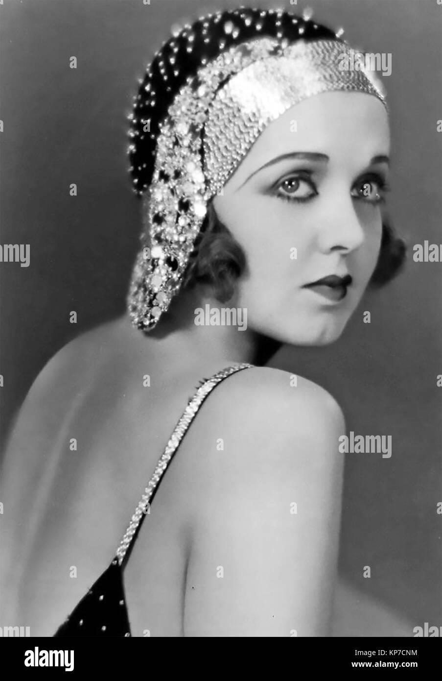 IRÈNE BORDONI (1885-1953) Corsican-American cantante e attrice cinematografica circa 1930 Foto Stock