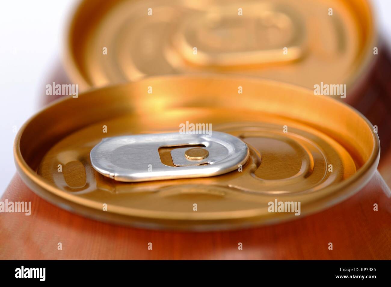 Chiuso in alluminio può con un drink closeup DOF poco profondo Foto Stock