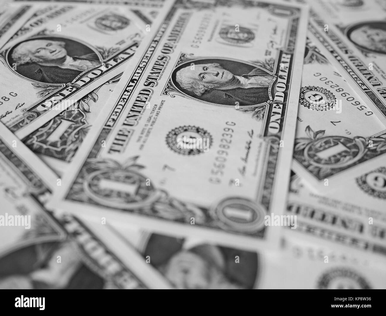 Dollaro banconote 1 dollaro valuta degli Stati Uniti utili come uno sfondo in bianco e nero Foto Stock