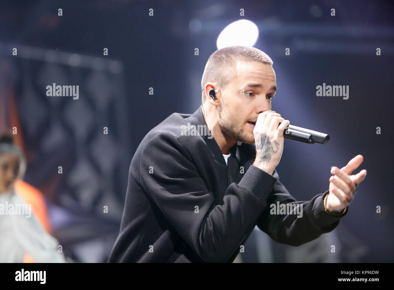 Liam Payne esegue a 99.5FM Jingle Ball presentato dalla capitale uno presso la capitale di un centro in DC di Washington il 12/11/17 Foto Stock