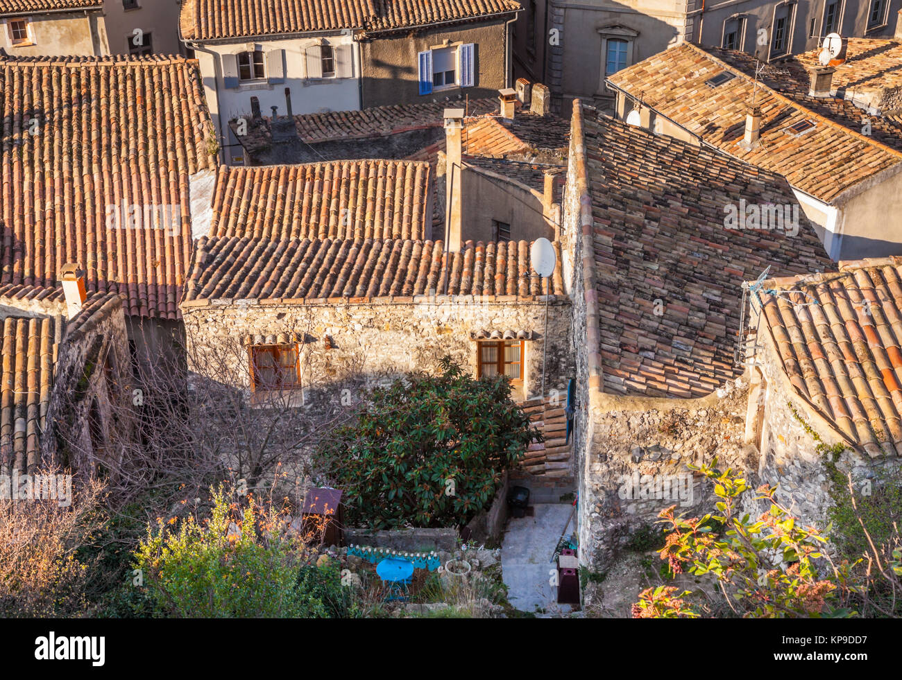 Ã¼Ber die DÃ¤cher von Viviers ardeche Frankreich Foto Stock