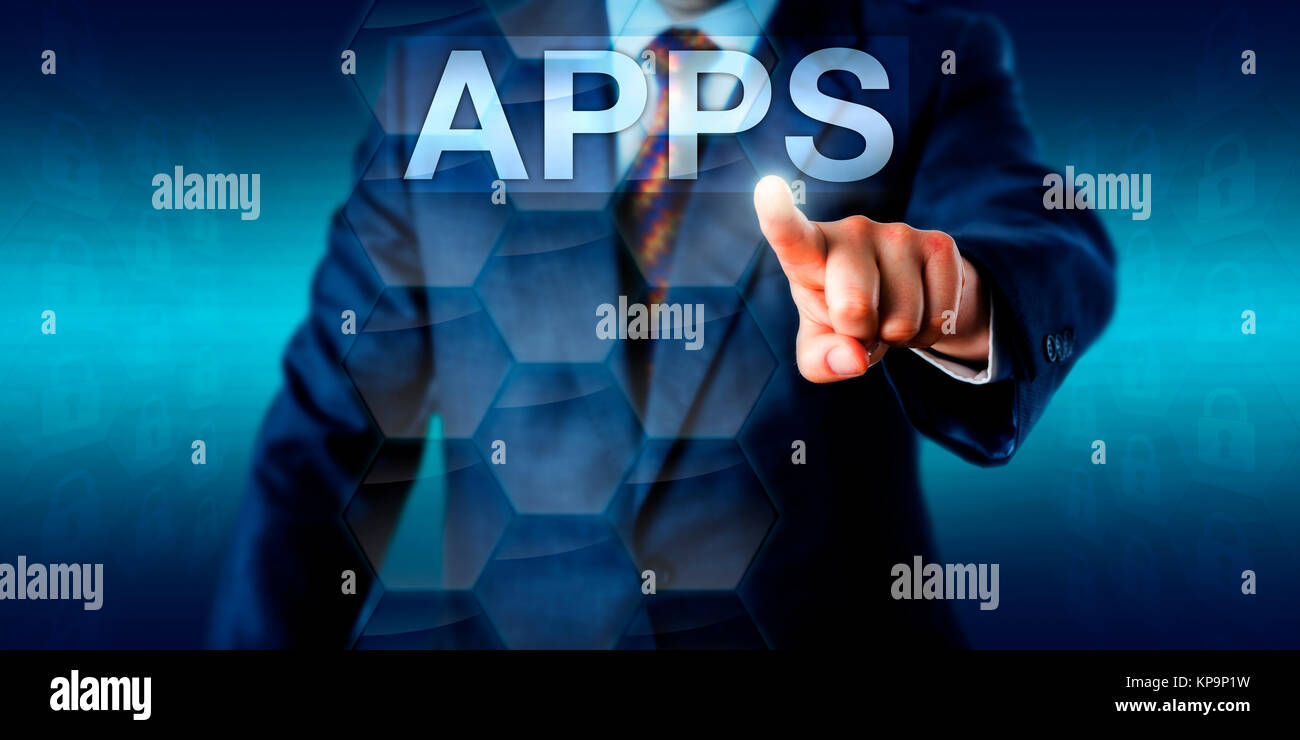 Imprenditore di toccare la parola app nel cyberspazio Foto Stock
