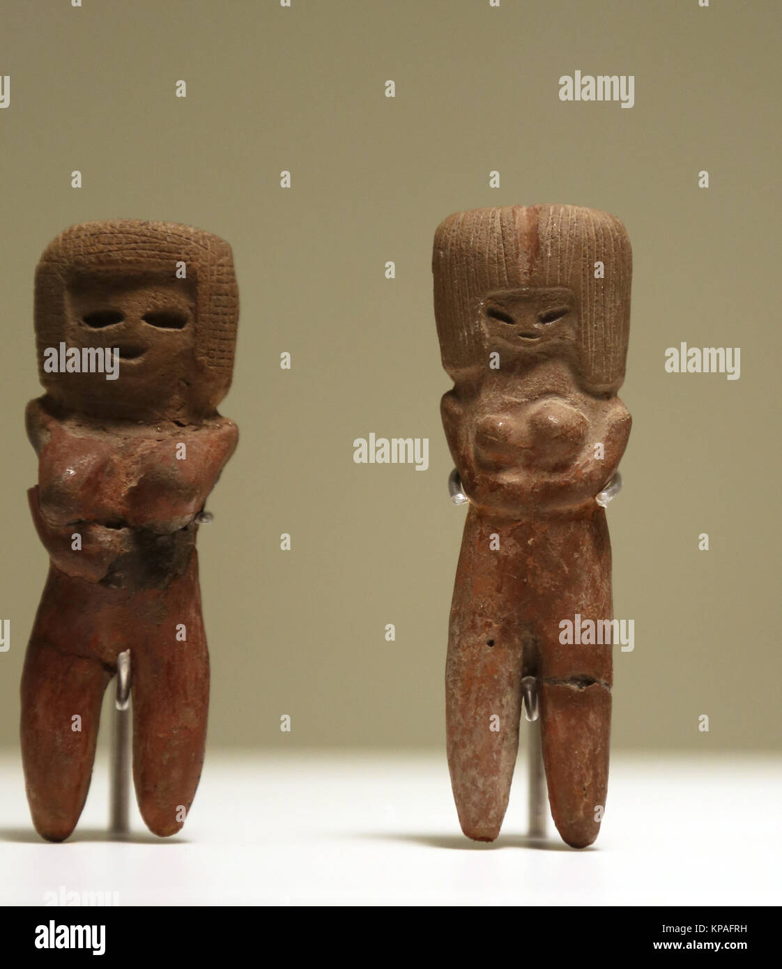 Era Pre-Inca. Valdivia cultura. Ecuador 3500-1800 A.C. Ceramica statuetta femminile. Museo di Cutures del mondo. Spagna Foto Stock