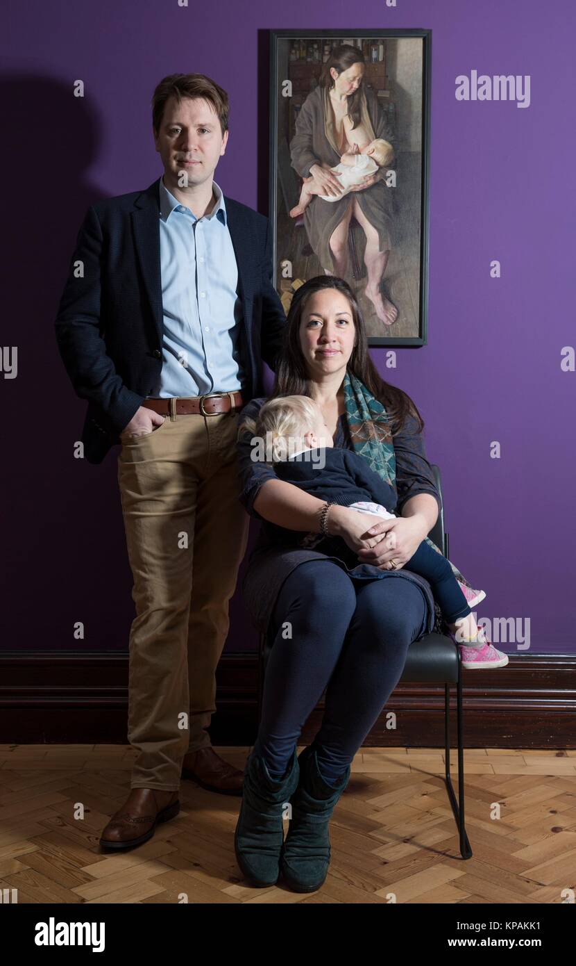 Edinburgh, Regno Unito. Xiv Dic, 2017. Un Edinburgh College of Art laureato vincitrice di un premio entrata in un prestigioso ritratto in tutto il mondo la concorrenza andrà in mostra in Scozia per la prima volta questo inverno. Il 2017 Bp Portrait Award exhibition, che si apre a Scottish National Portrait Gallery il 18 dicembre, saranno dotati di 53 stand-out le opere selezionate da 2.580 voci, con artisti provenienti da 87 paesi. Credito: ricca di Dyson/Alamy Live News Foto Stock