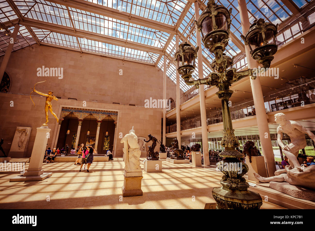 NEW YORK CITY - Lug 17: nel Metropolitan Museum of Art in luglio 17, 2014 a New York. Il Charles Engelhard corte in American ala. Foto Stock