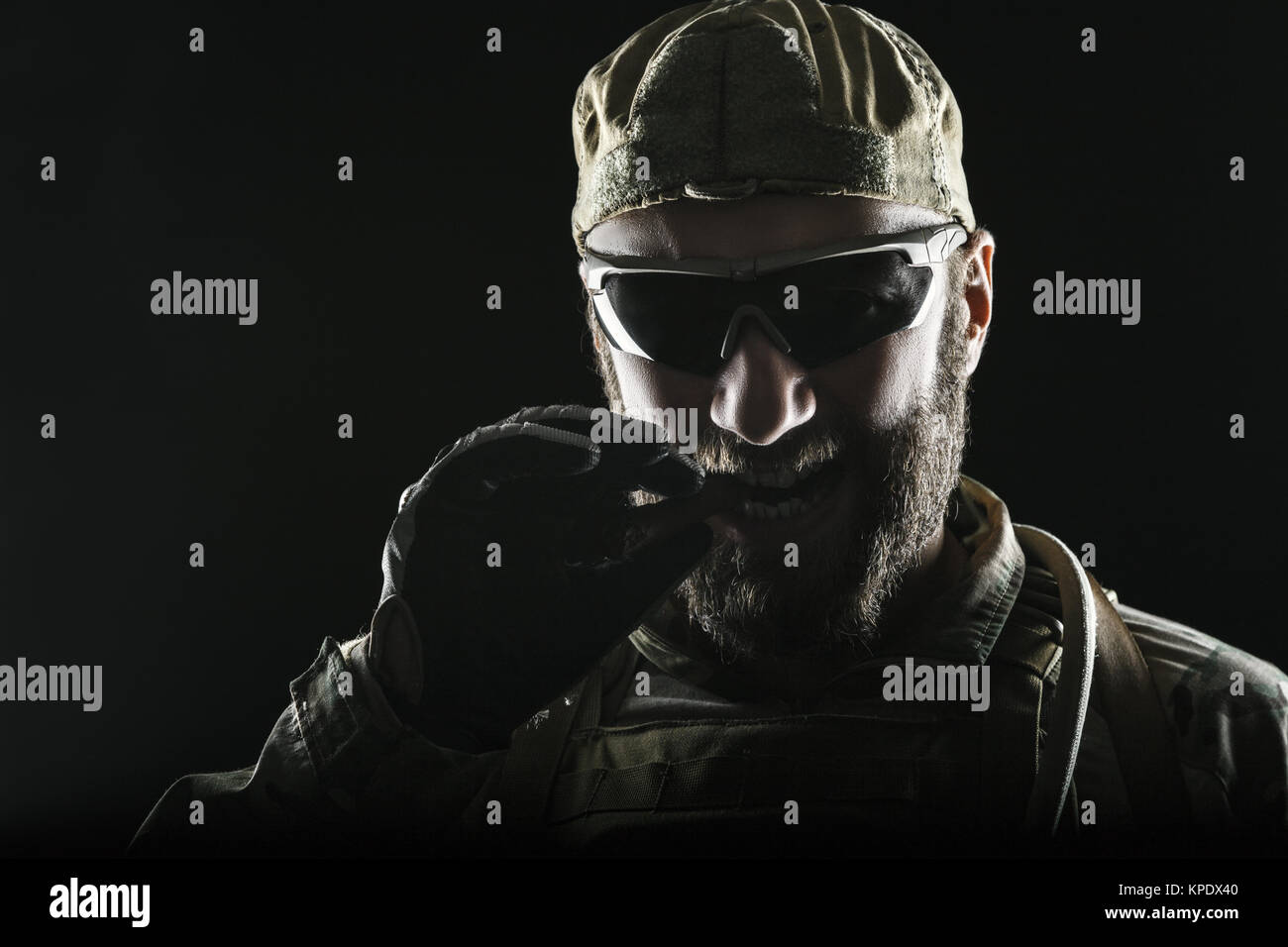 US Army soldier fumatori Foto Stock